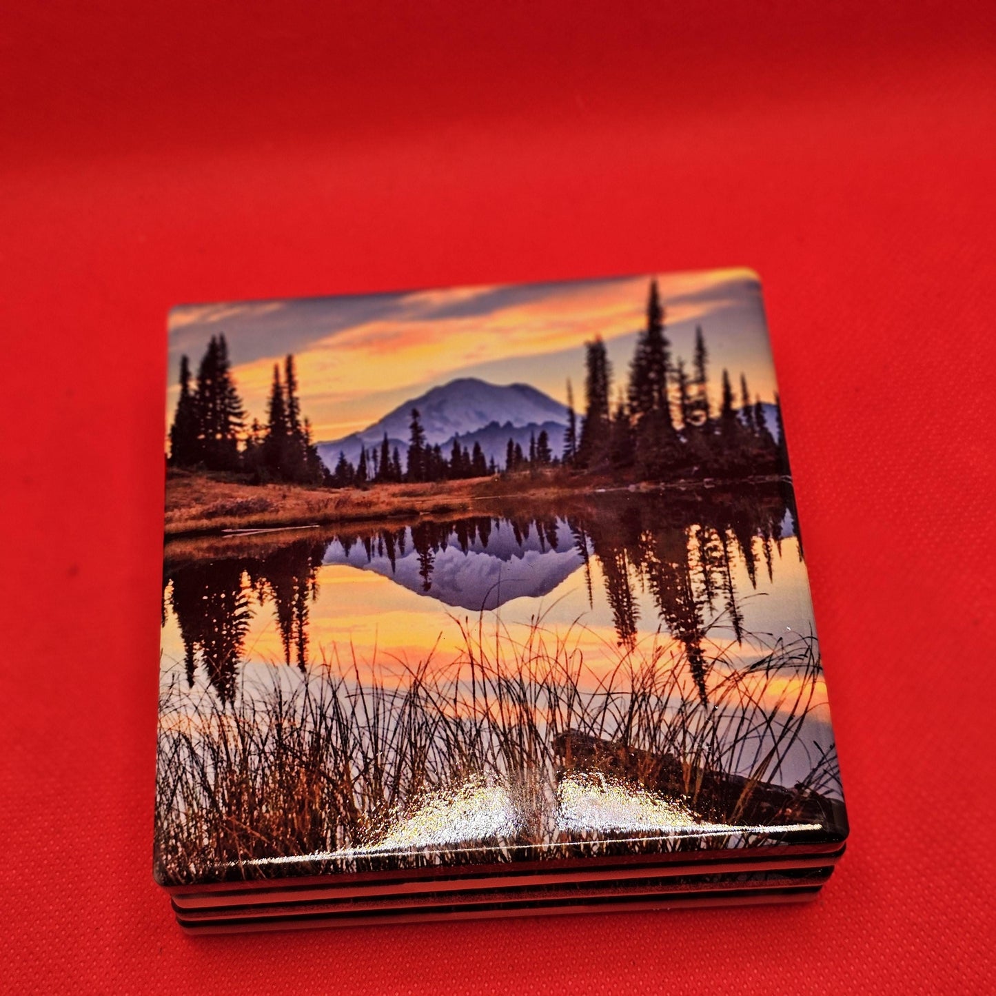 This picture is of the beautiful Mount Rainier in Washington State. Beautiful picture that makes beautiful Coasters! Great Gift!